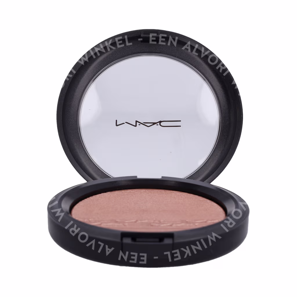 Mac MAC Extra Dimension Skinfinish — Superb!