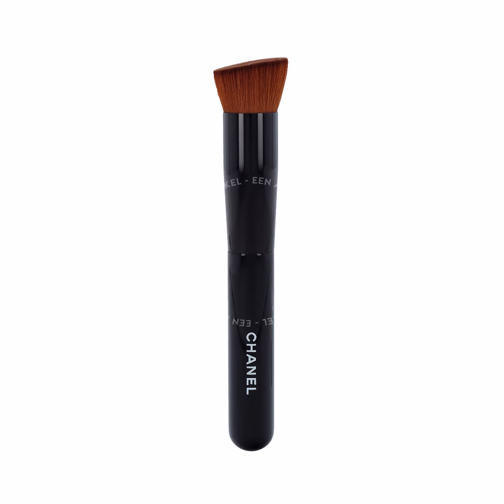 Chanel Chanel Les Pinceaux 2-In-1 Foundation Brush