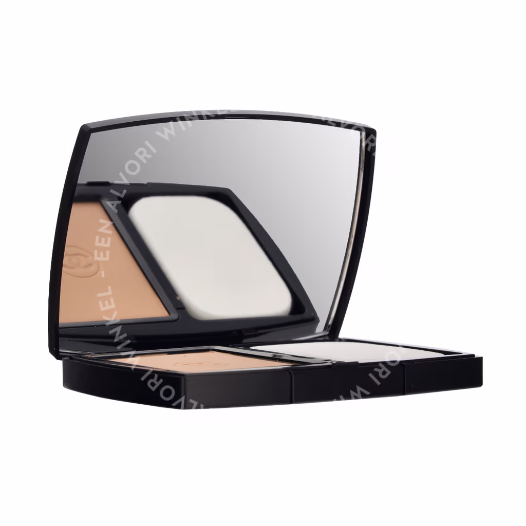Chanel Chanel Le Teint Ultra Compact SPF15 — B30