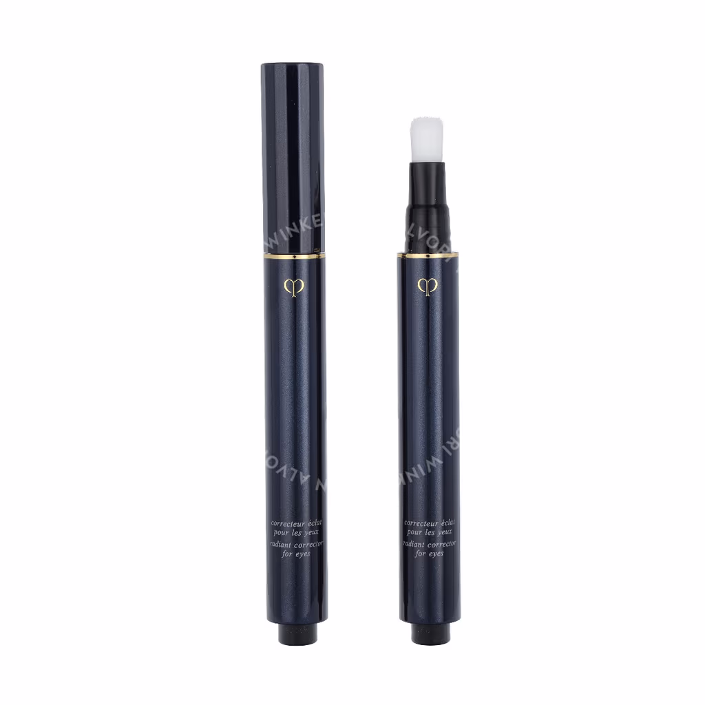 Cle De Peau Beaute Cle De Peau Radiant Corrector For Eyes — Mocha
