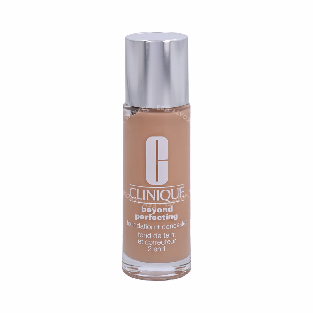 Clinique Clinique Beyond Perfecting Foundation + Concealer — CN32 Buttermilk