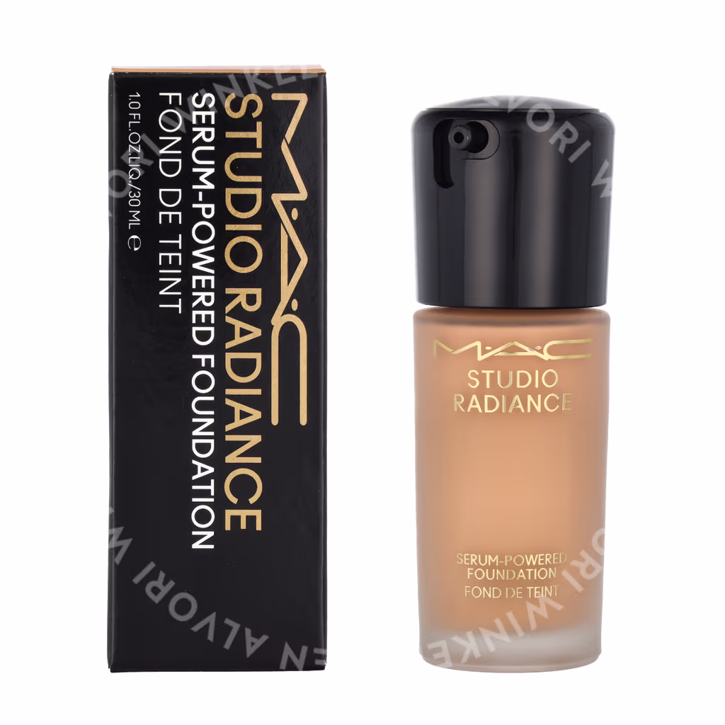 Mac MAC Studio Radiance Serum-Powered Foundation — #NW15 — foto 3