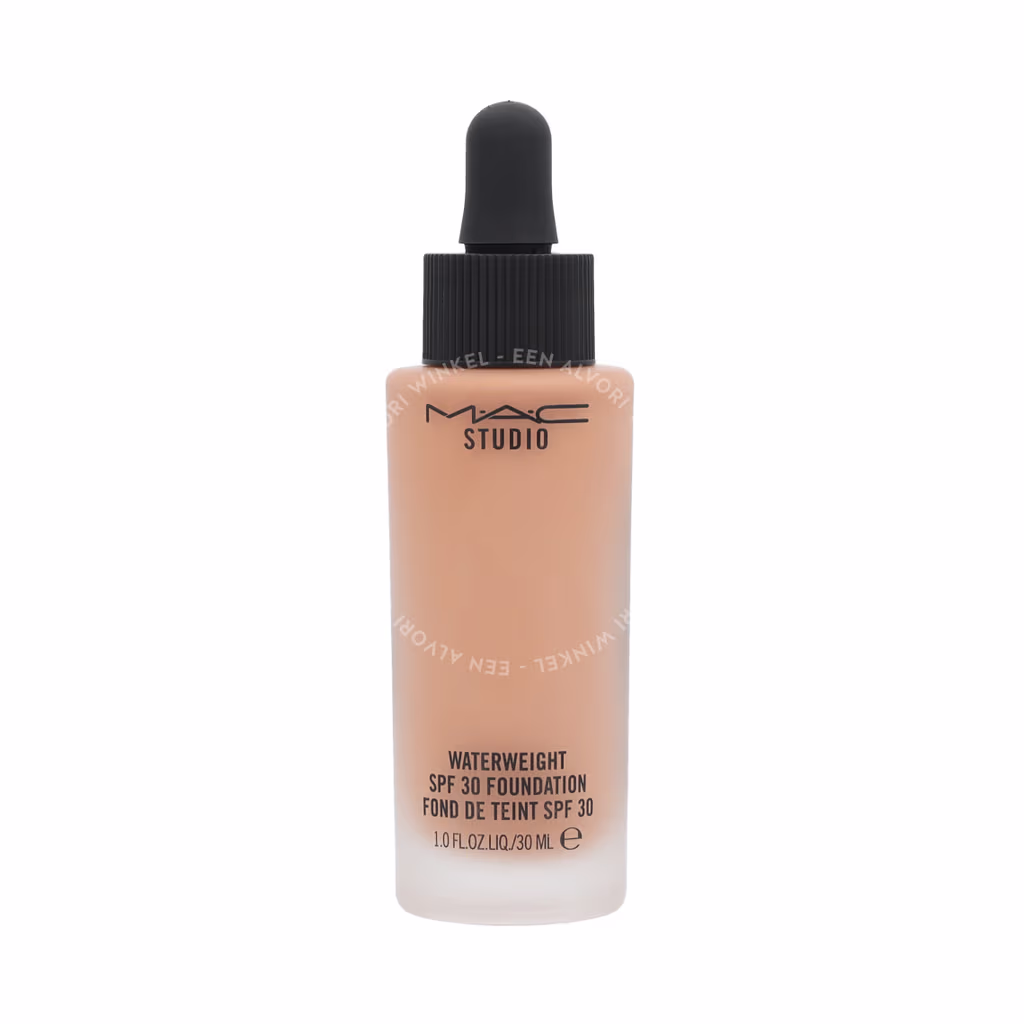Mac MAC Studio Waterweight Foundation SPF30 — NW35
