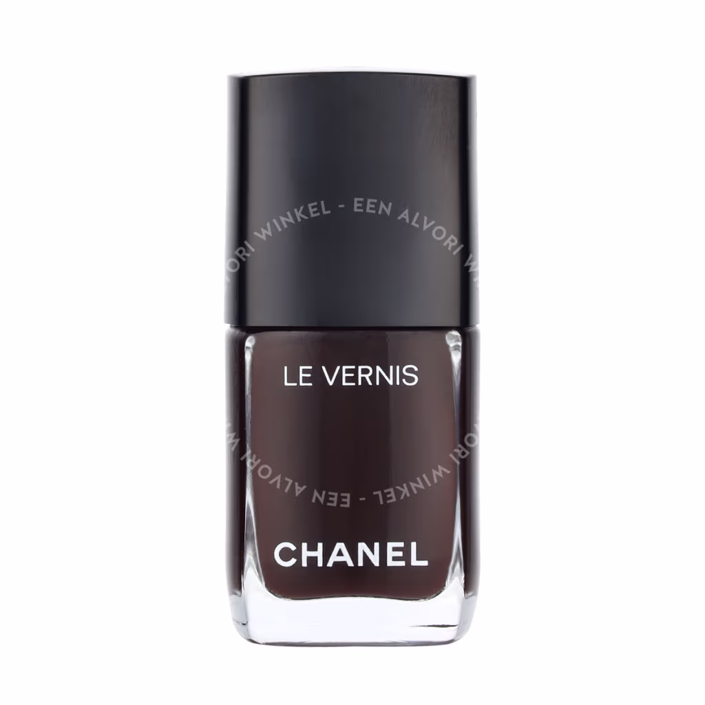 Chanel Chanel Le Vernis Longwear Nail Colour — #155 Rouge Noir