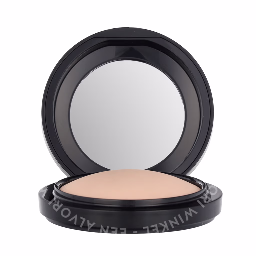 Mac MAC Mineralize Skinfinish Natural — Medium
