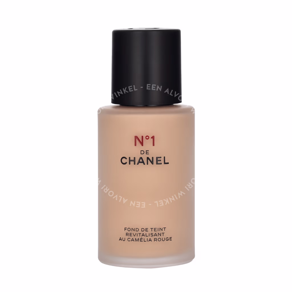 Chanel Chanel No 1 Revitalizing Foundation — B30
